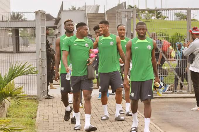 images 2023 09 08T002042.089 2023 AFCON Qualifier: Fans Kick As Peseiro Bars Them From Super Eagles’ Training