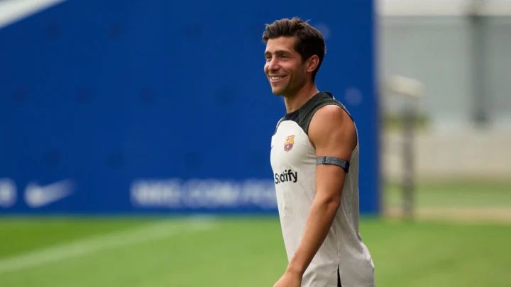 Roberto train Sergi Roberto's Uncertain Future as Barcelona Captain