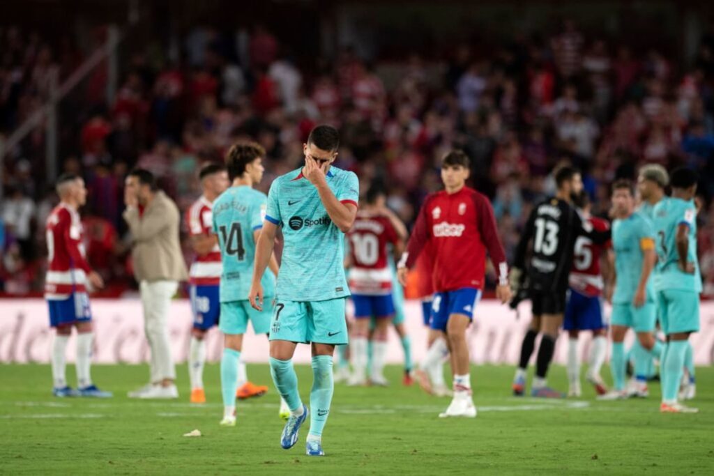 images GettyImages mmsport 90min en international web 01hc9vd6ynp1ke68160m Xavi Fumes With VAR After Offside Controversy in Granada Draw