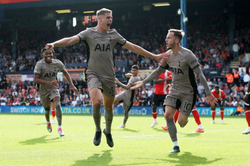 images GettyImages mmsport 90min en international web 01hcfh61aqdzx5mc5b6z Harry Kane Reacts to Tottenham's Early Premier League Title Challenge