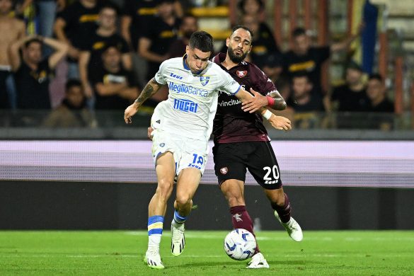 us salernitana v frosinone calcio serie a tim 585x390 1 Juventus’ Matias Soule Facing International Dilemma Between Italy and Argentina