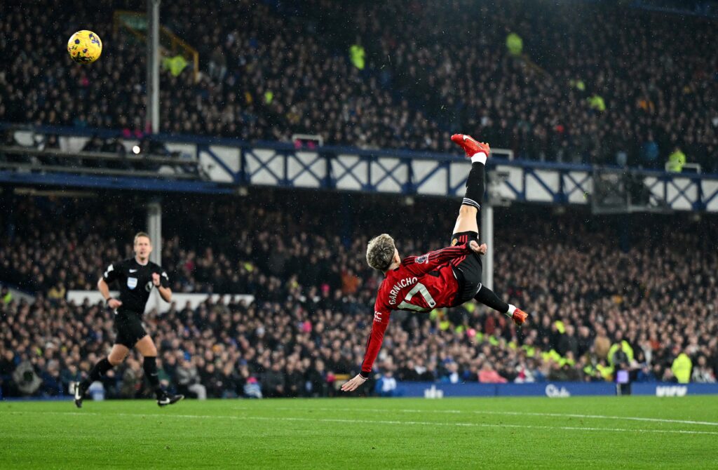 ezgif.com webp to jpg 6 X Reacts as Incredible Overhead Kick by Alejandro Garnacho Amazes Fans