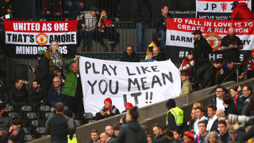 images GettyImages mmsport 90min en international web 01hedhtr51420yqj2qv8 1 Scott McTominay reveals Man Utd Squad's Response to 'Play like you Mean it' Banner Against Fulham