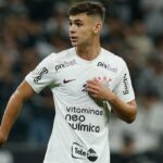 images voltaxMediaLibrary mmsport 90min en international web 01hewy152d5z6r3re97t Barcelona are Leading Chelsea in the Race to Sign 18-year-old Corinthians Midfielder Gabriel Moscardo.