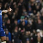 Mudryk Late Madueke Penalty Seals Chelsea's 2-1 Victory in London Derby