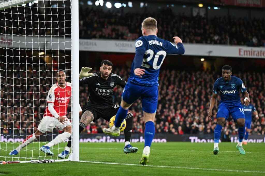 images GettyImages mmsport 90min en international web 01hjtdzvg4n64b8wqr6k Mikel Arteta Responds to VAR Controversy as Arsenal Faces Defeat Against West Ham