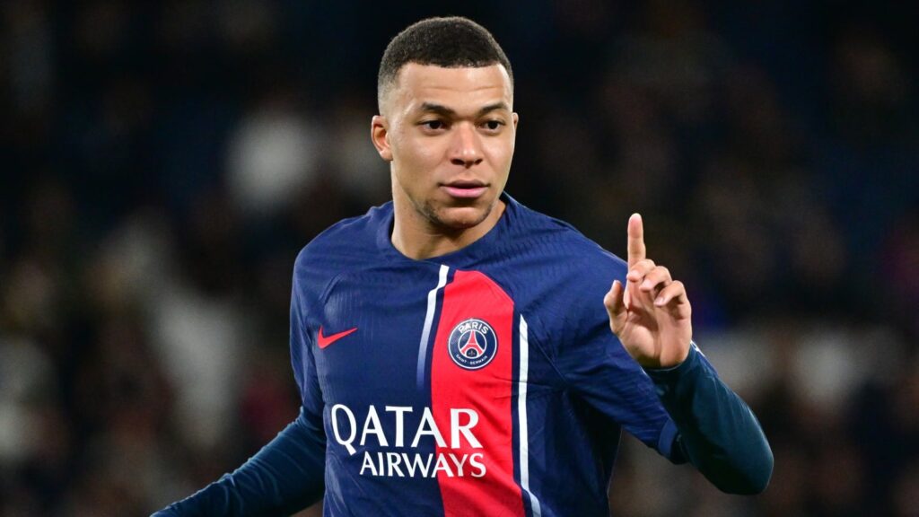 images GettyImages mmsport 90min en international web 01hkmgh936b5pgwex3wd No Agreement for Mbappe's Move to Real Madrid, Contract Talks Ongoing