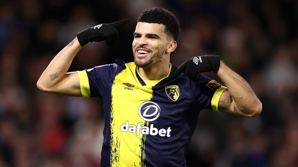 images GettyImages mmsport 90min en international web 01hkyrmwb5c4mz0s5x81 Dominic Solanke Emerges as Premier League Player of the Month for December