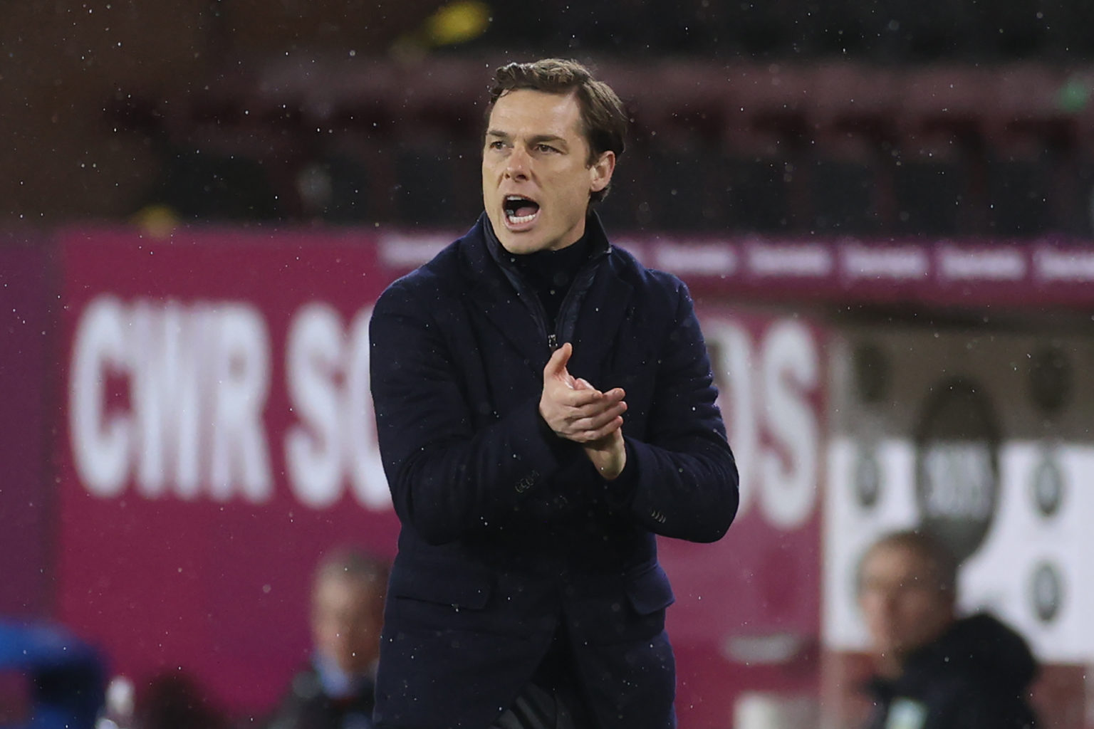 Fulham's English manager Scott Parker gestures during the English Premier League football match between Burnley and Fulham at Turf Moor in Burnley,...