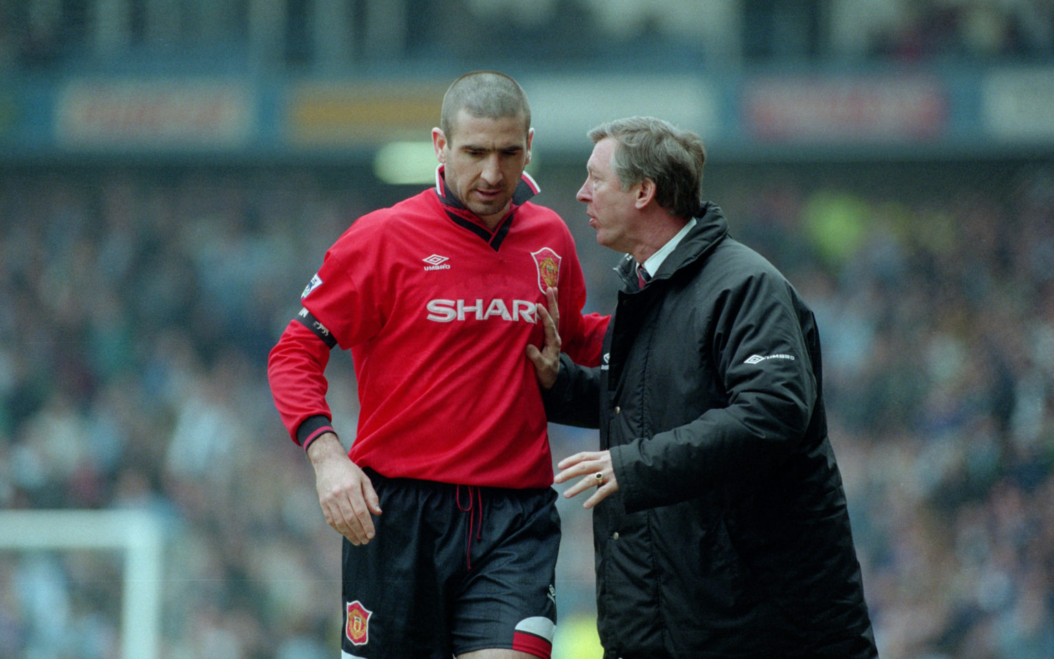 06 April 1996 - FA Carling Premiership - Manchester City v Manchester United - Eric Cantona in conversation with his United manager Alex Ferguson.