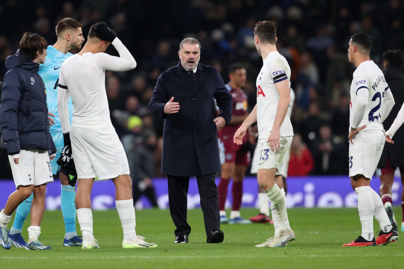 Tottenham Hotspur manager Ange Postecoglou and the defeated Tottenham Hotspur players at the final whistle during the Premier League match between ...