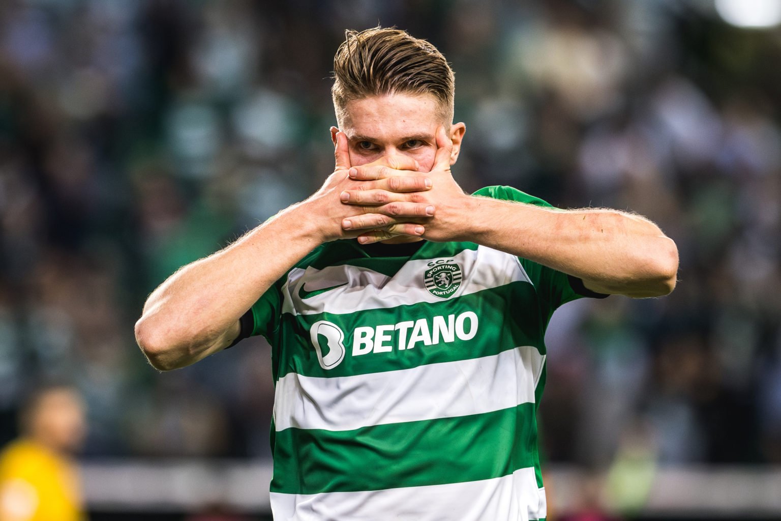 Viktor Gyokeres of Sporting CP celebrates a goal during the Liga Portugal Betclic match between Sporting CP and Boavista FC at Estadio Jose Alvalad...