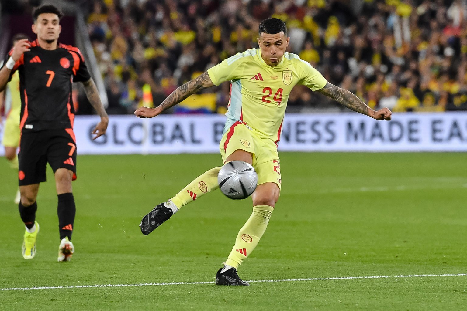 Pedro Porro of Spain controls the ball during the international friendly match between Spain and Colombia at London Stadium on March 22, 2024 in Lo...