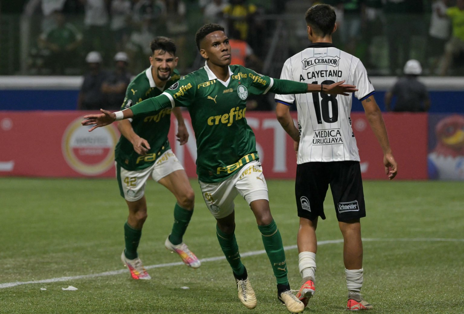 Palmeiras' forward Estevao Willian celebrates after scoring a goal during the Copa Libertadores group stage first leg football match between Brazil...