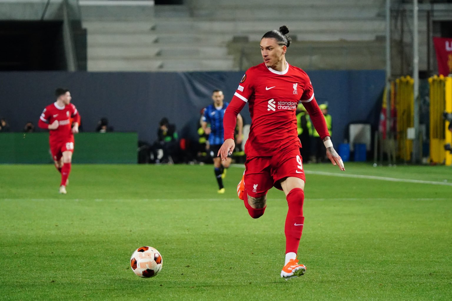 Darwin Nunez of Liverpool FC is playing in the UEFA Europa League quarter-finals second leg football match against Atalanta BC at Gewiss Stadium in...