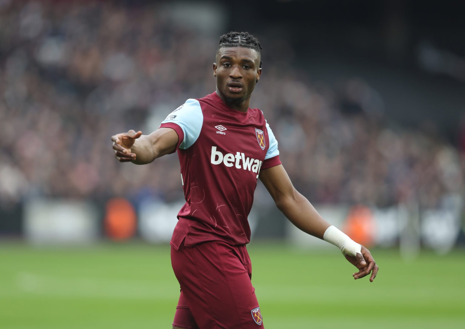 West Ham United's Mohammed Kudus during the Premier League match between West Ham United and Liverpool FC at London Stadium on April 27, 2024 in Lo...