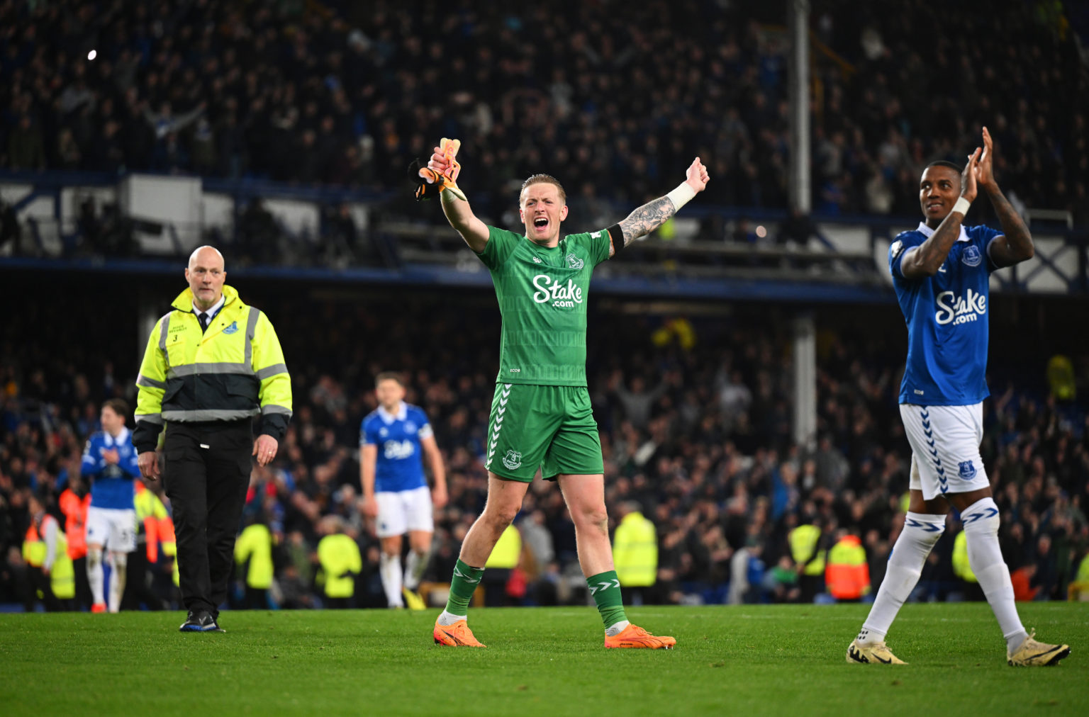 Jordan Pickford of Everton celebrates after the team's victory in the Premier League match between Everton FC and Liverpool FC at Goodison Park on ...