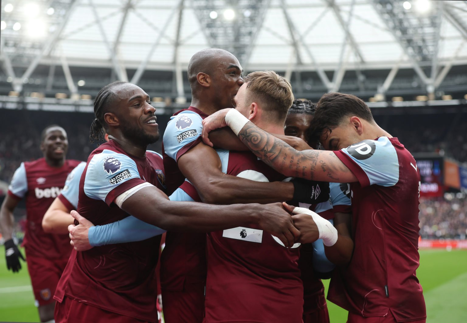 West Ham United's Jarrod Bowen celebrates scoring his side's first goal with his team mates during the Premier League match between West Ham United...