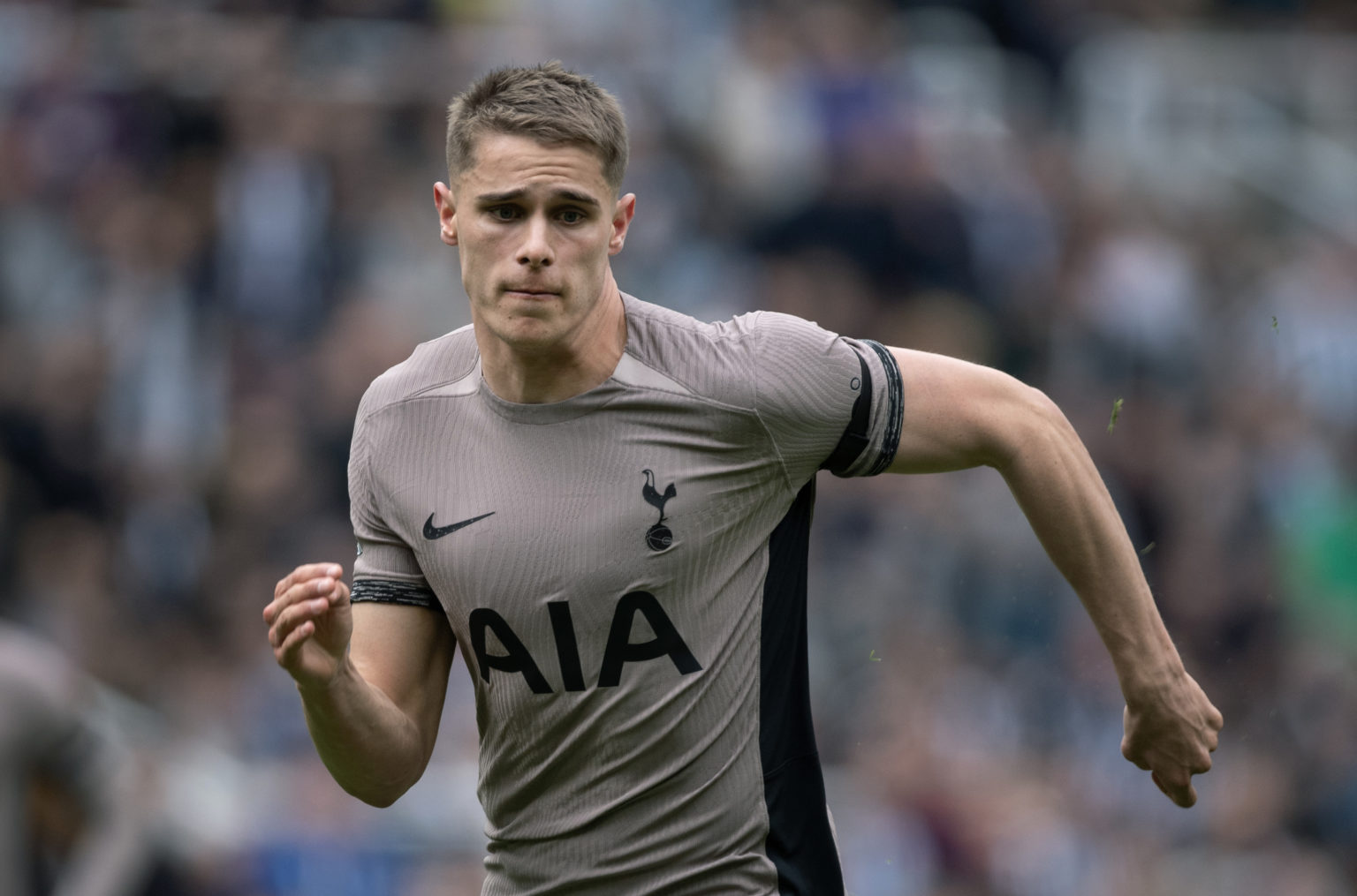 Micky van de Ven of Tottenham Hotspur in action during the Premier League match between Newcastle United and Tottenham Hotspur at St. James Park on...