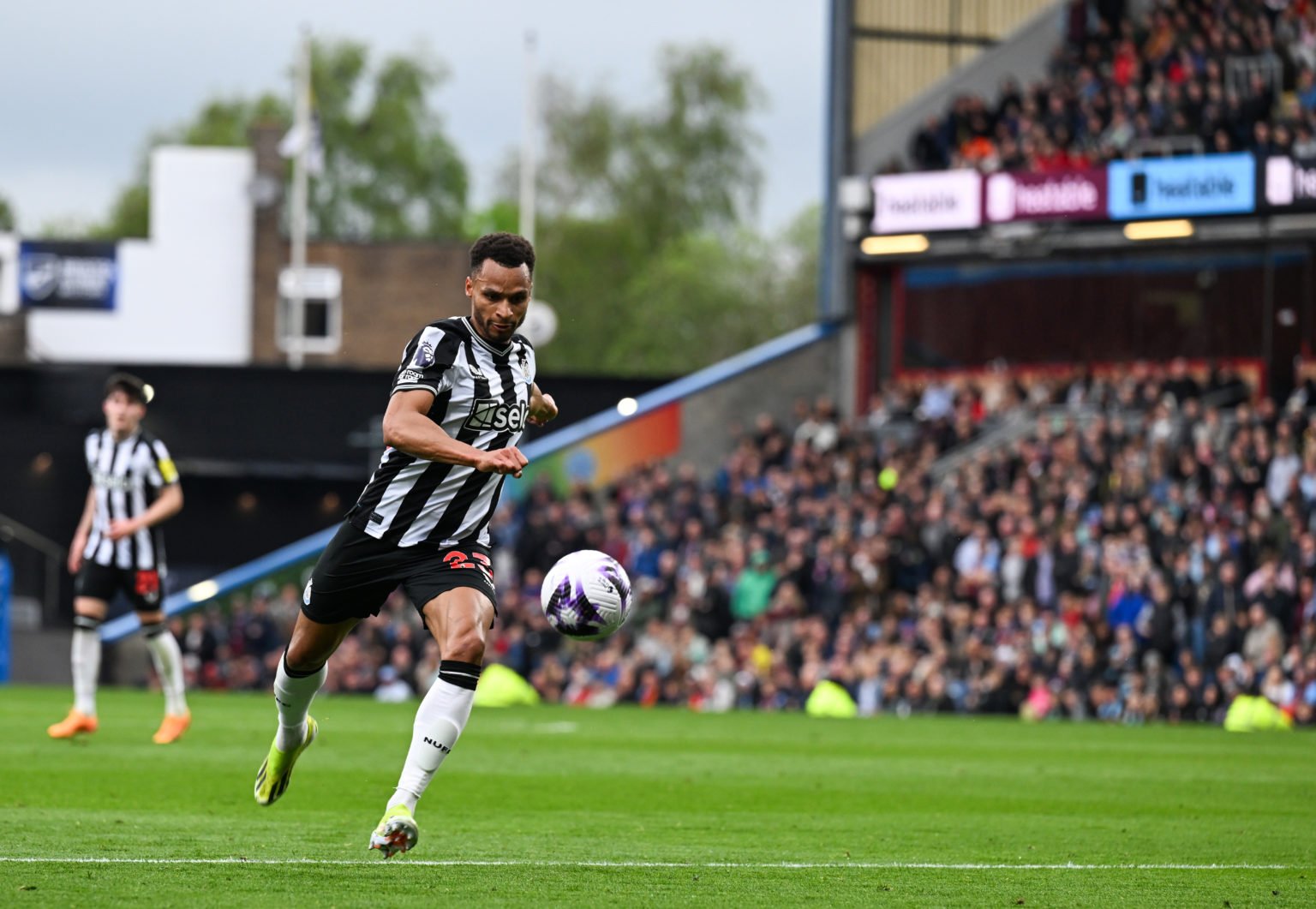 Jacob Murphy of Newcastle United (23) strikes the ball during the Premier League match between Burnley FC and Newcastle United at Turf Moor on May ...