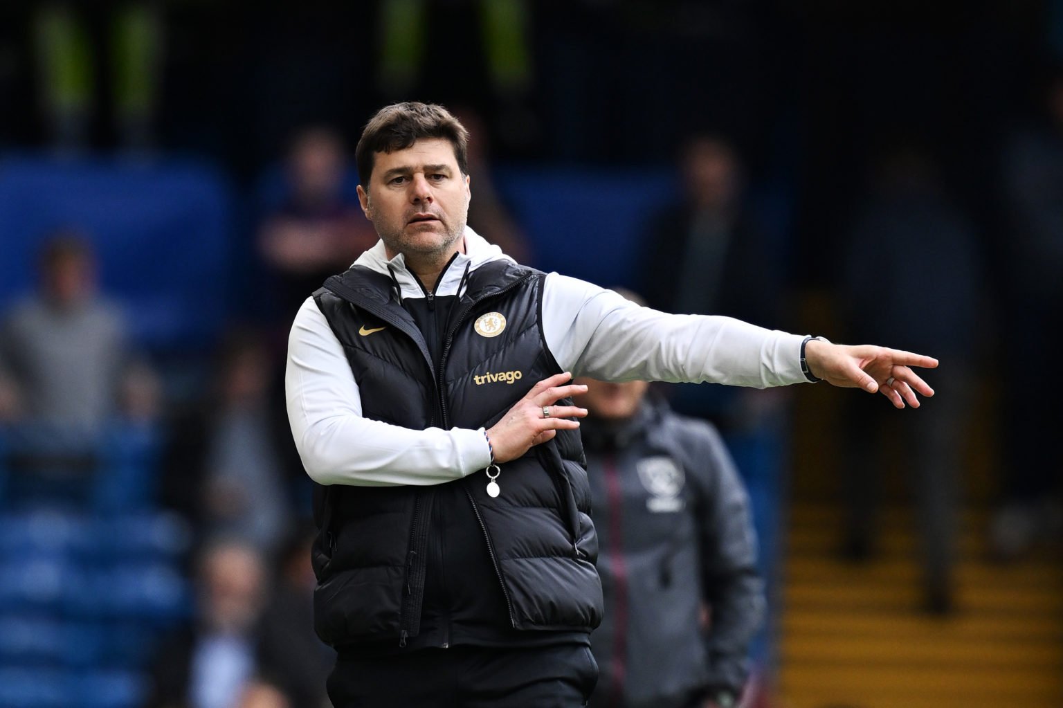 Mauricio Pochettino, Manager of Chelsea, gives the team instructions during the Premier League match between Chelsea FC and West Ham United at Stam...