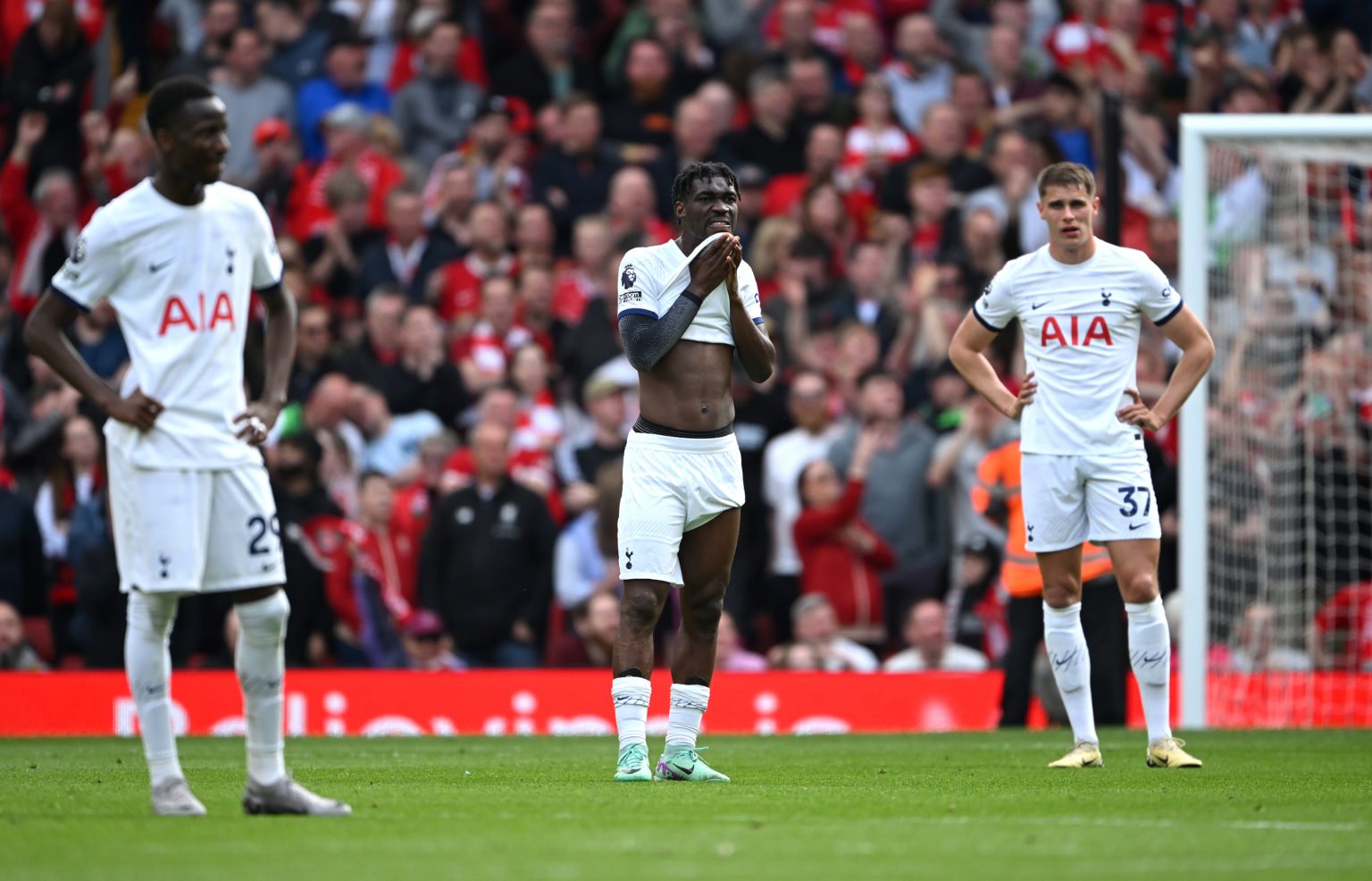 Yves Bissouma of Tottenham Hotspur looks dejected after Harvey Elliott of Liverpool (not pictured) scores his team's fourth goal during the Premier...