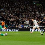 GettyImages 2152432649 1 1536x1024 1 'Poor, poor': Danny Murphy couldn't believe what £22m Tottenham player did against Manchester City