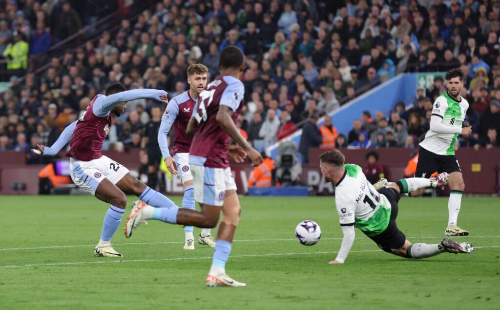 GettyImages 2152803085 1536x954 1 'What I would say': Jamie Carragher makes comment about Arsenal after Liverpool's dramatic draw tonight