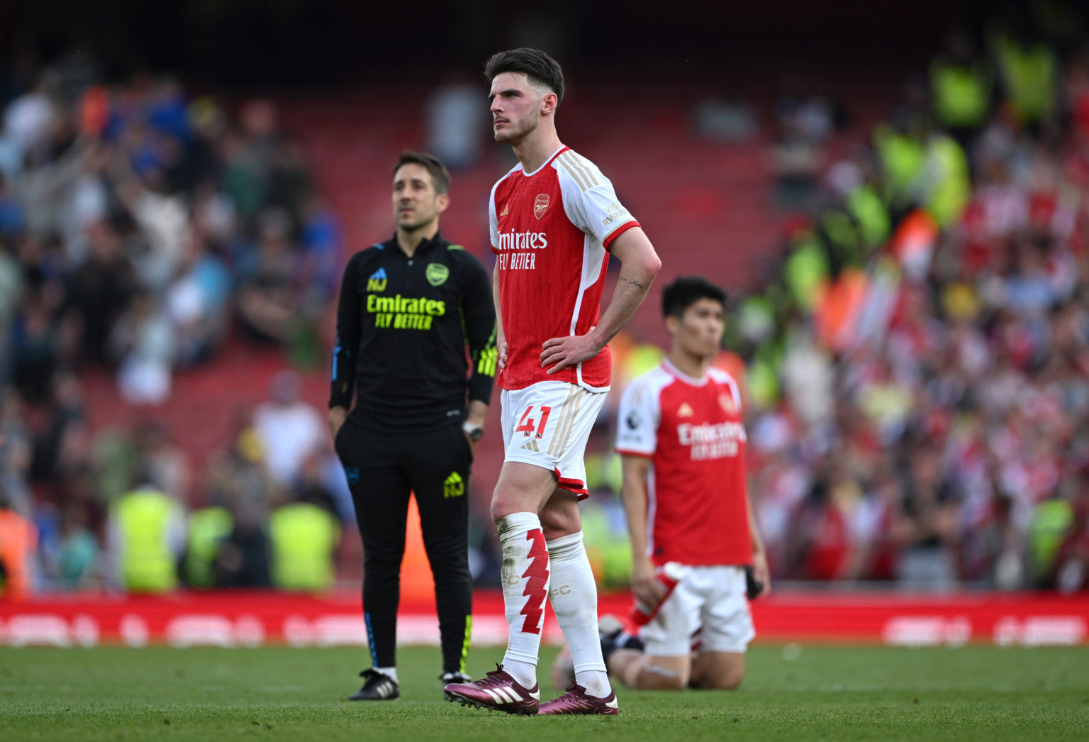 Declan Rice of Arsenal looks dejected following the Premier League match between Arsenal FC and Everton FC at Emirates Stadium on May 19, 2024 in L...