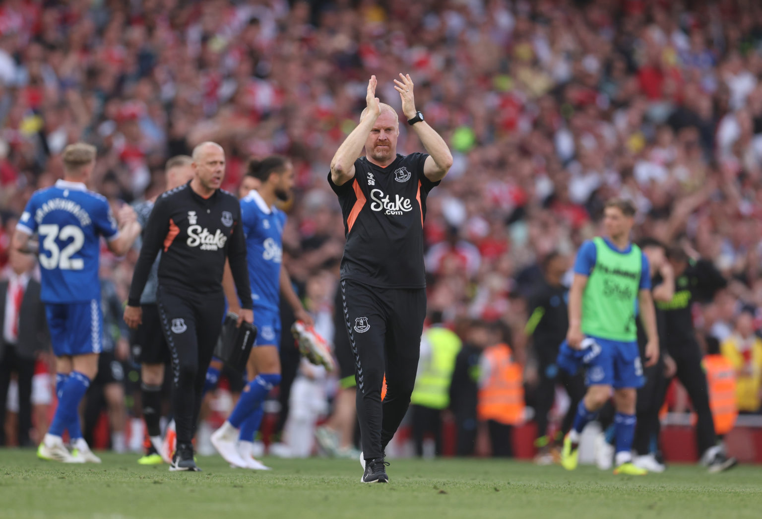 Sean Dyche the head coach / manager of Everton applauds as he acknowledges the fans after  the Premier League match between Arsenal FC and Everton ...