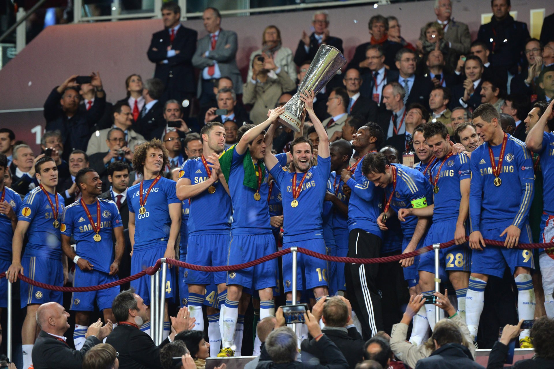 Chelsea's players lift the Europa League trophy after winning the UEFA Europa League Final match between FC Benfica and Chelsea at the Amsterdam Ar...