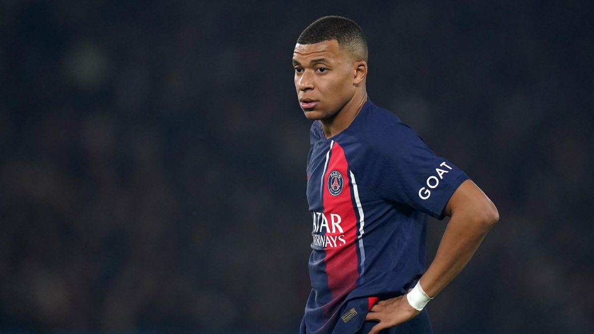 Kylian Mbappe stare 1200x675 1 France icon slams PSG over Kylian Mbappe exit