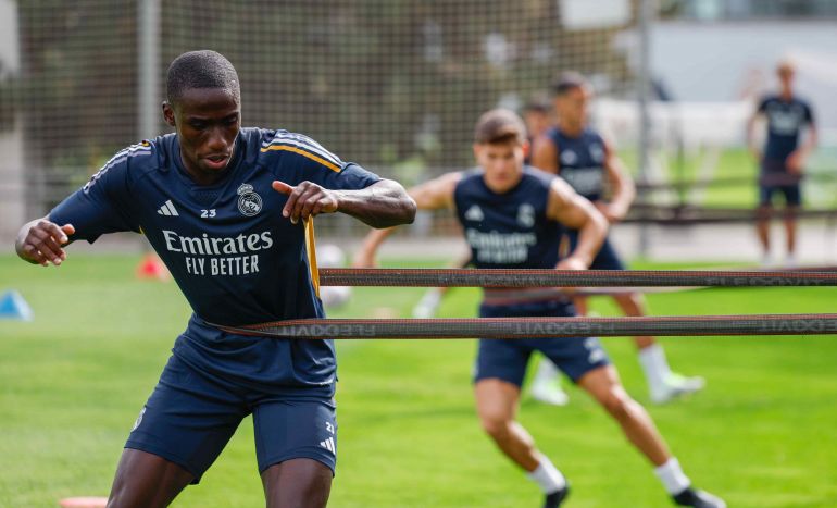 MENDY 770x467 1 Real Madrid prepare contract offer for defensive star