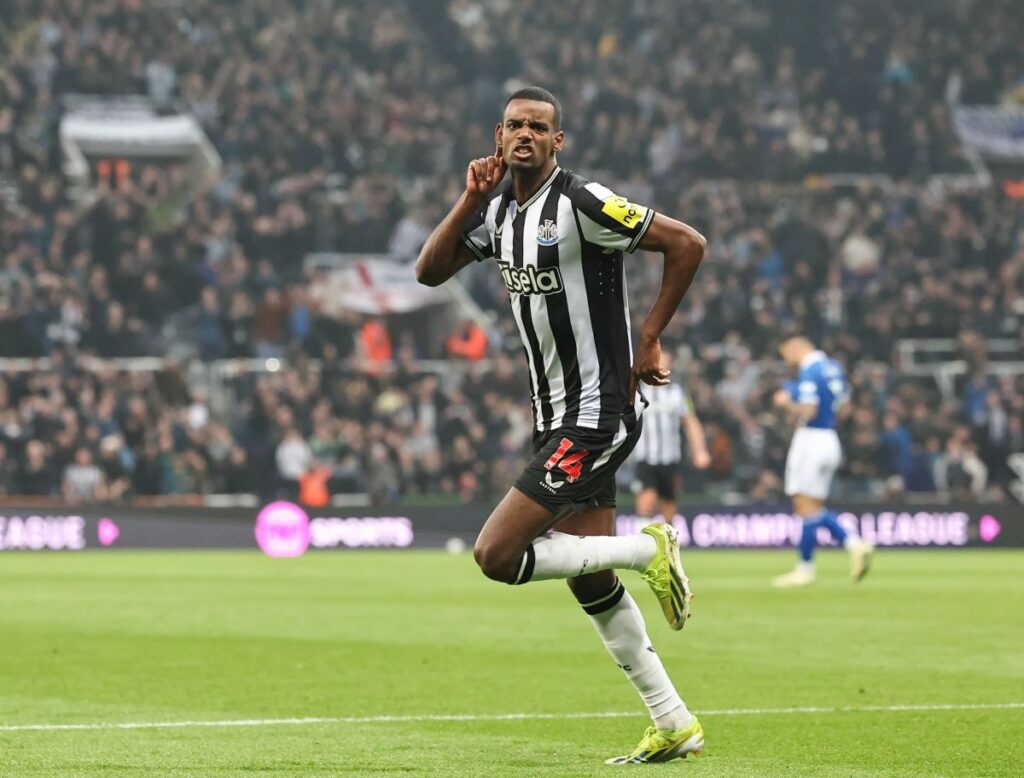 Isak 1200x912 1 Real Sociedad eye cash boost if Newcastle sell Alexander Isak