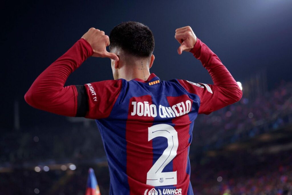 CANCELO 2 1200x800 2 Barcelona speed up loan talks over Joao Cancelo