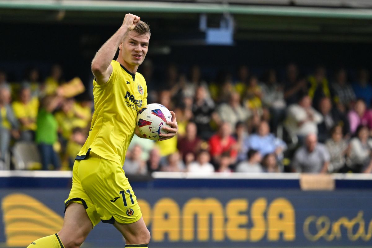 Sorloth 1200x800 1 Premier League side join transfer race for Villarreal striker