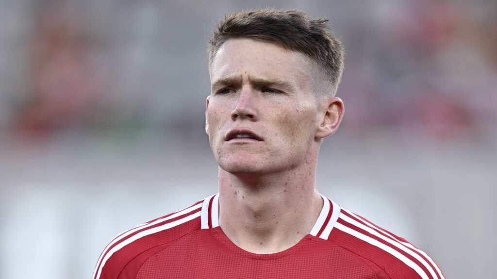 01j4nz1cpb7xnkc0m9bt Fulham make Scott McTominay decision after Man Utd reject bid