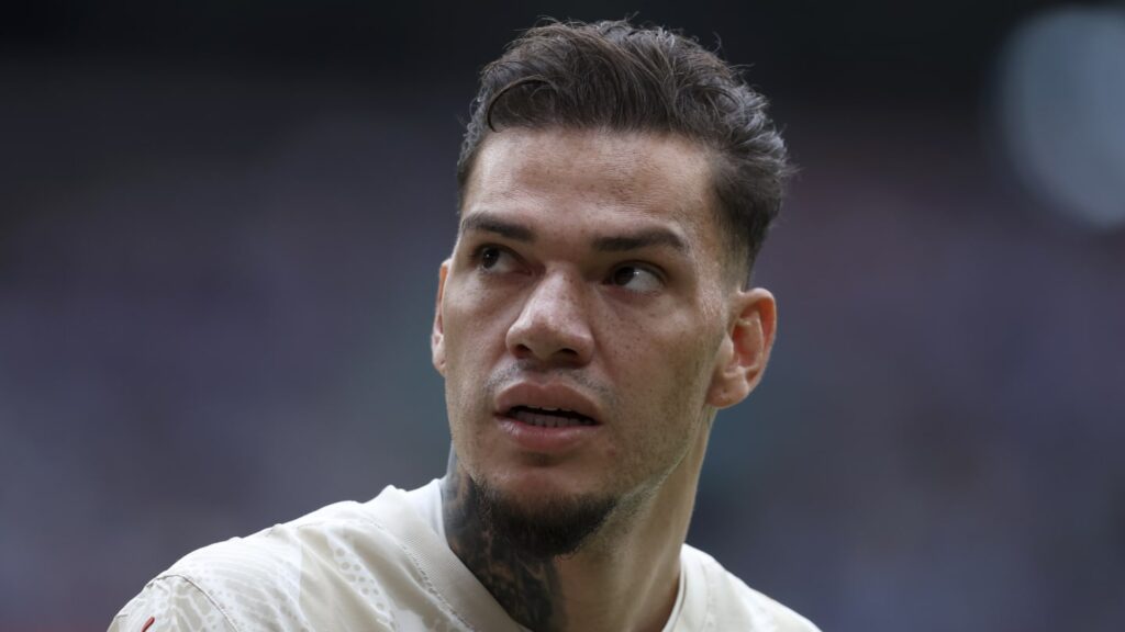 01j514ghs1n7bgr8d99b Ederson reveals 'decision' over Manchester City future