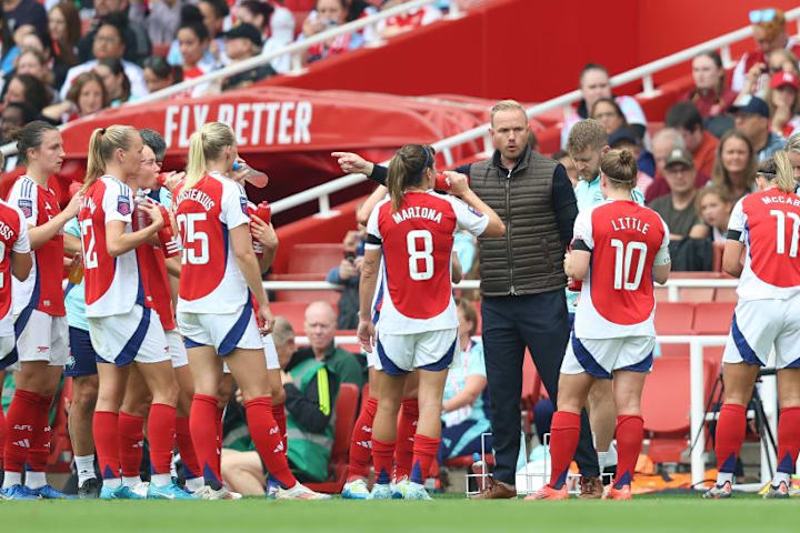 Arsenal v Manchester City - Barclays Women's Super League