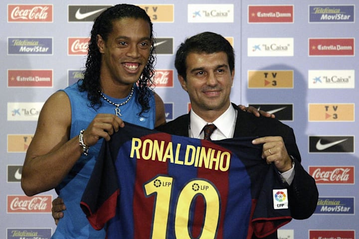 Ronaldinho; Joan Laporta