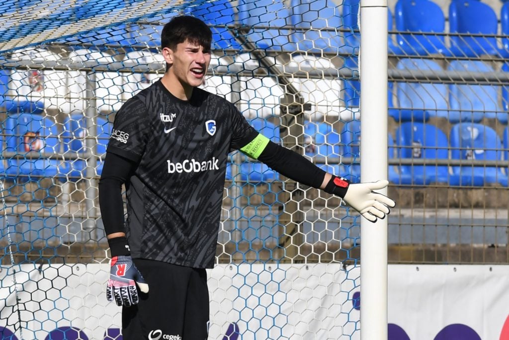 Genk's goalkeeper Mike Penders pictured during a soccer match between Jong Genk and RSCA Futures, Sunday 06 October 2024 in Geel, on day 7 of the 2...